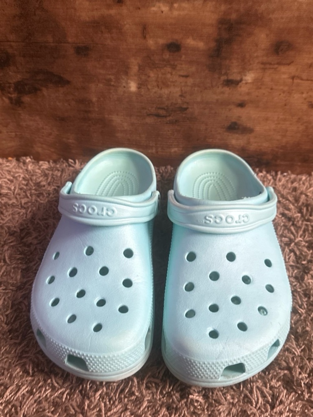 CROCS Classic Clog in Mint Blue
